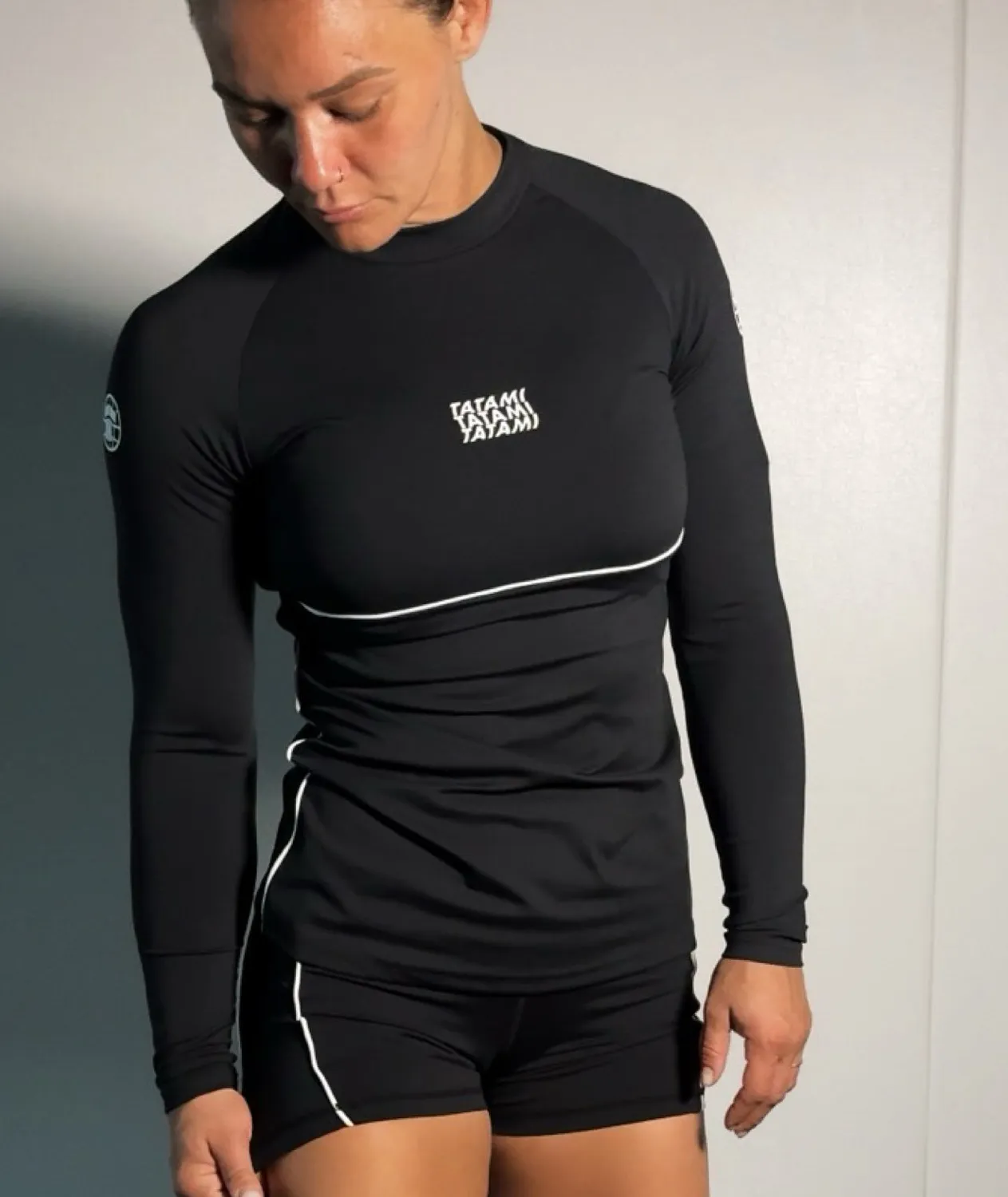 Tatami Contour rash guard donna manica lunga nera