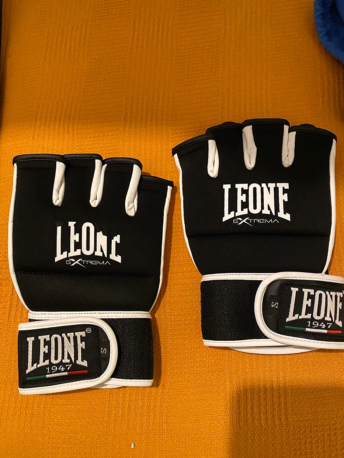 Leone1947 GK093 guanti fit-boxe M leggeri