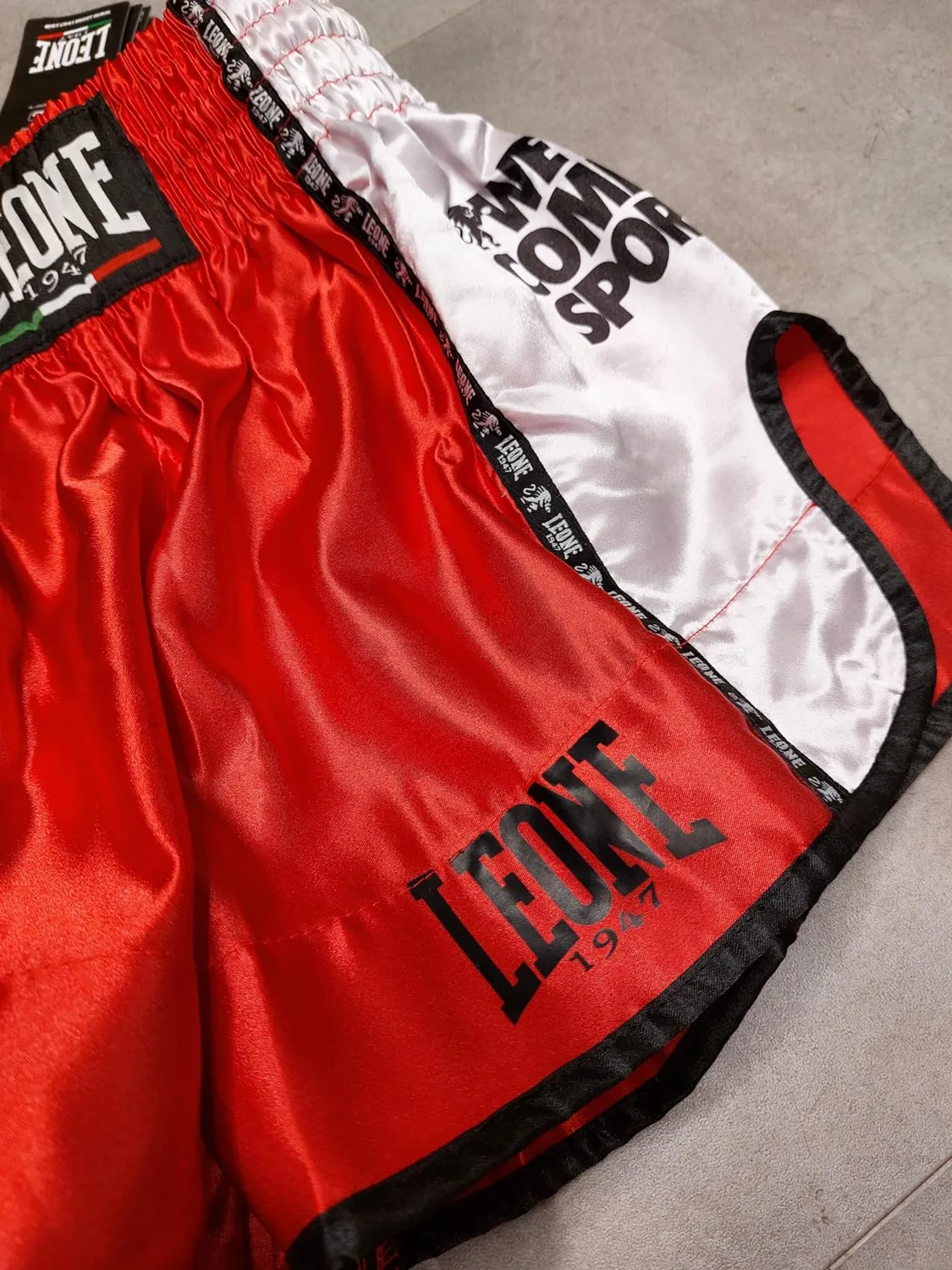 Leone 1947 Training Pantaloncino Kick Thai Satin Leggero