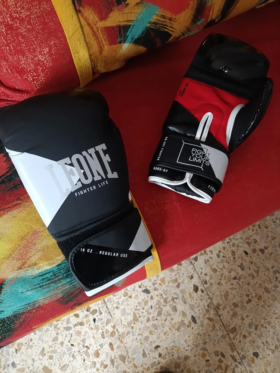 Leone1947 Fighter Life GN307 guantoni boxe 10 oz M