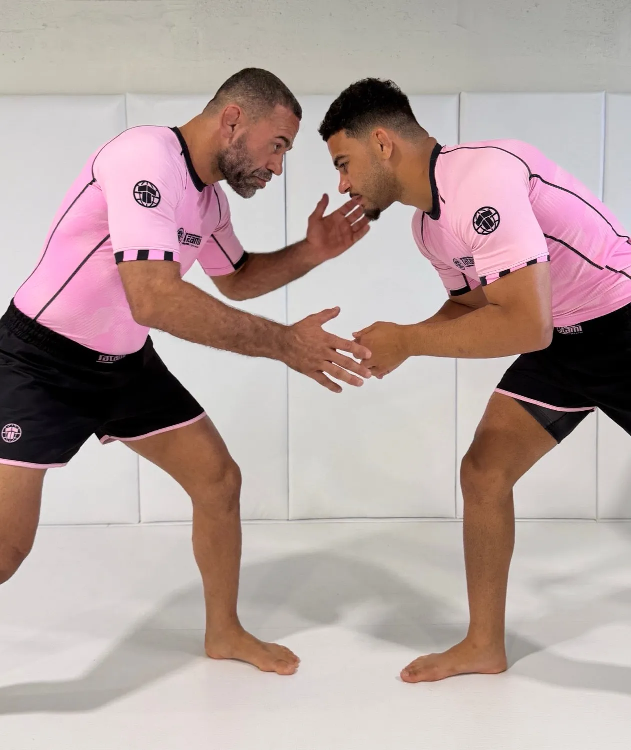 Tatami Nomad Pink Black rash guard riciclato manica corta
