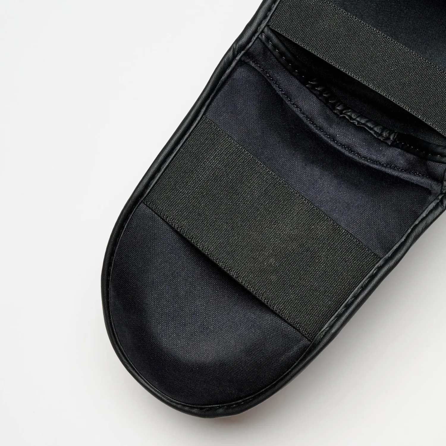 Leone1947 PT119 Paratibia Black Edition Taglia L