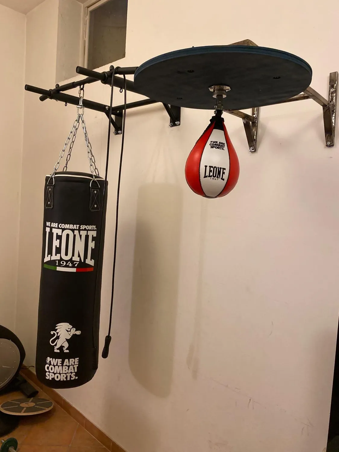 Leone 1947 AT840 sacco boxe allenamento Rosso 20 kg