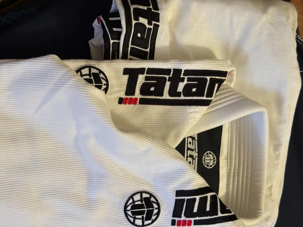 Tatami Elements Superlite kimono bianco leggero