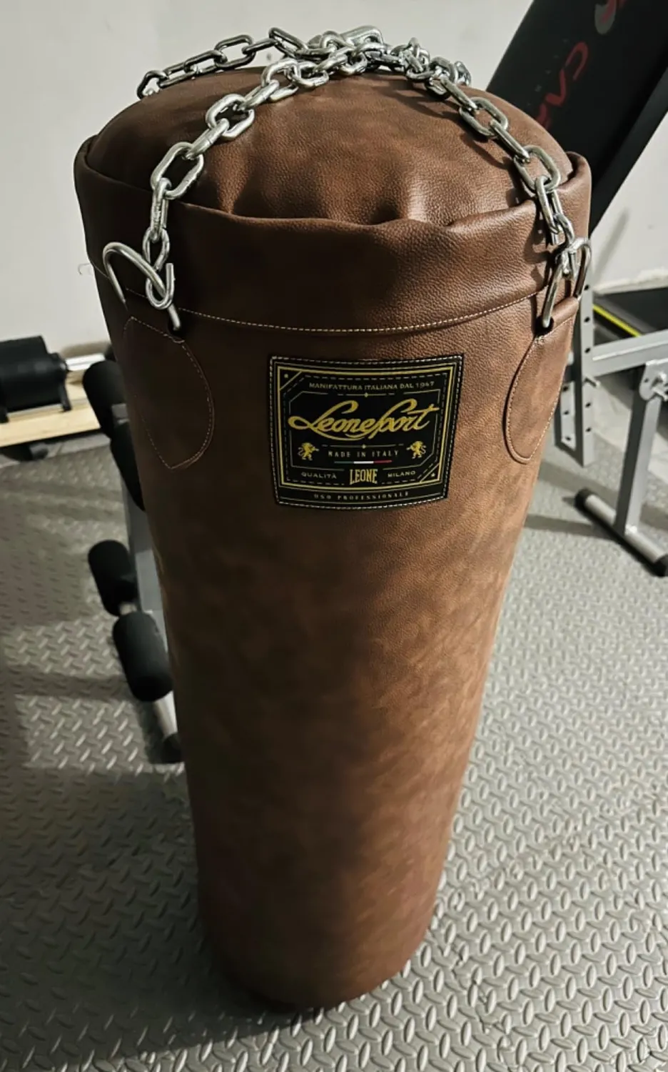 Leone 1947 Vintage sacco da boxe con catene Made in Italy