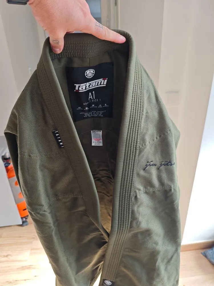 Tatami Elements Superlite Kimono BJJ Khaki + Cintura