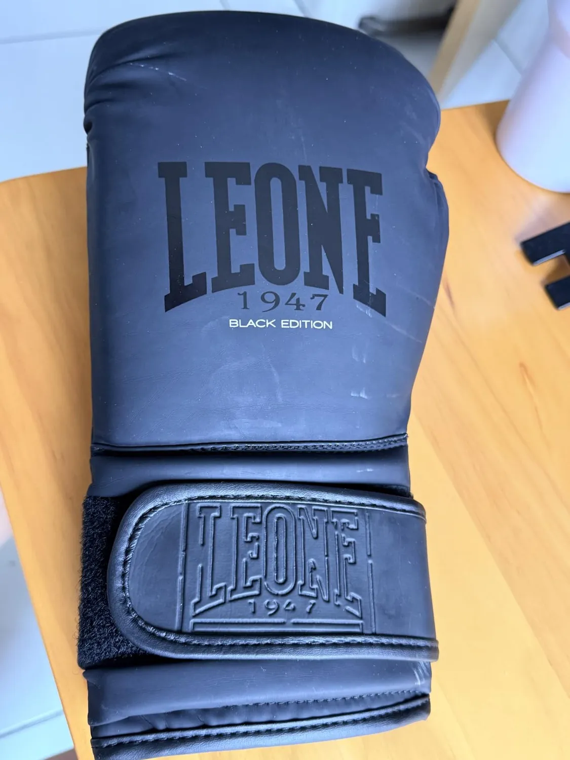 Leone 1947 Il Tecnico N3 Guanti Boxe Bianchi 12oz Pelle