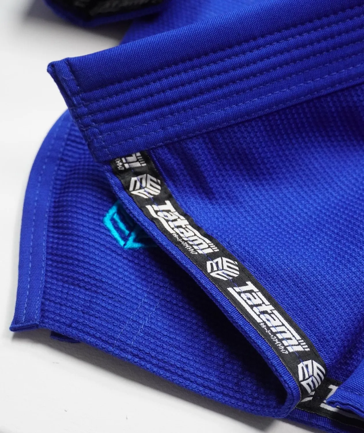 Tatami Fightwear Estilo Black Label kimono BJJ blu 550 gsm