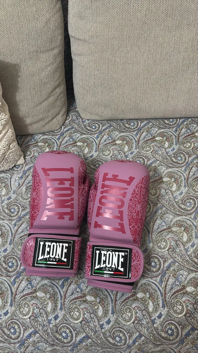Leone1947 Maori guantoni da boxe rosa velcro