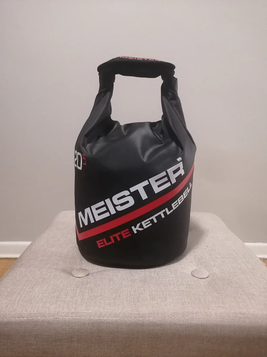 Meister Elite kettlebell sabbia 9 kg morbido PVC