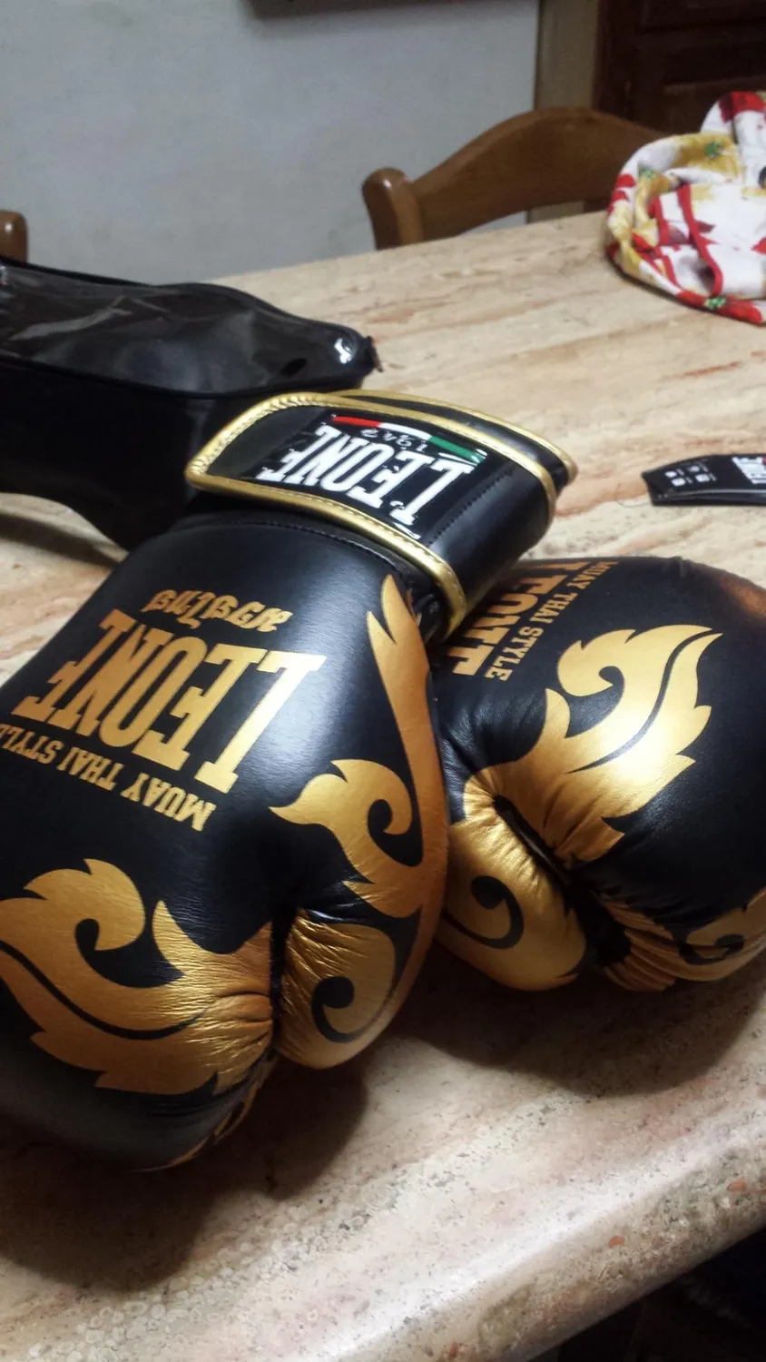 Leone 1947 Muay Thai Single Guantoni Boxe 10 oz Pelle Neri