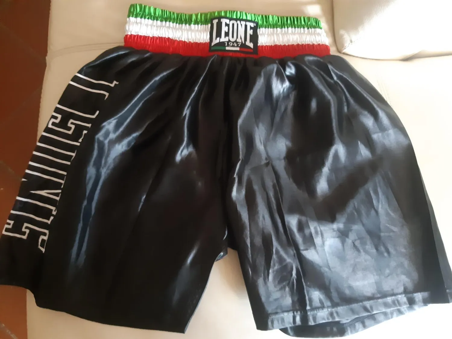Leone 1947 AB733 pantaloncino boxe satin tricolore