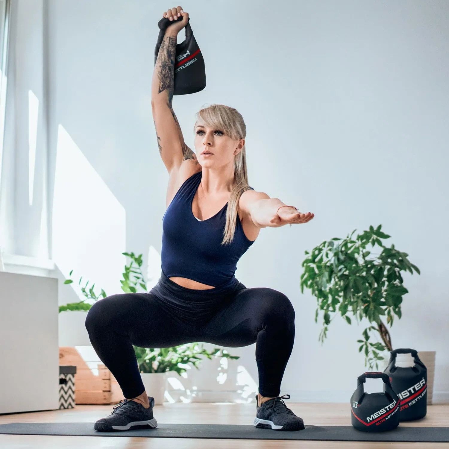 Meister Elite kettlebell sabbia 9 kg morbido PVC