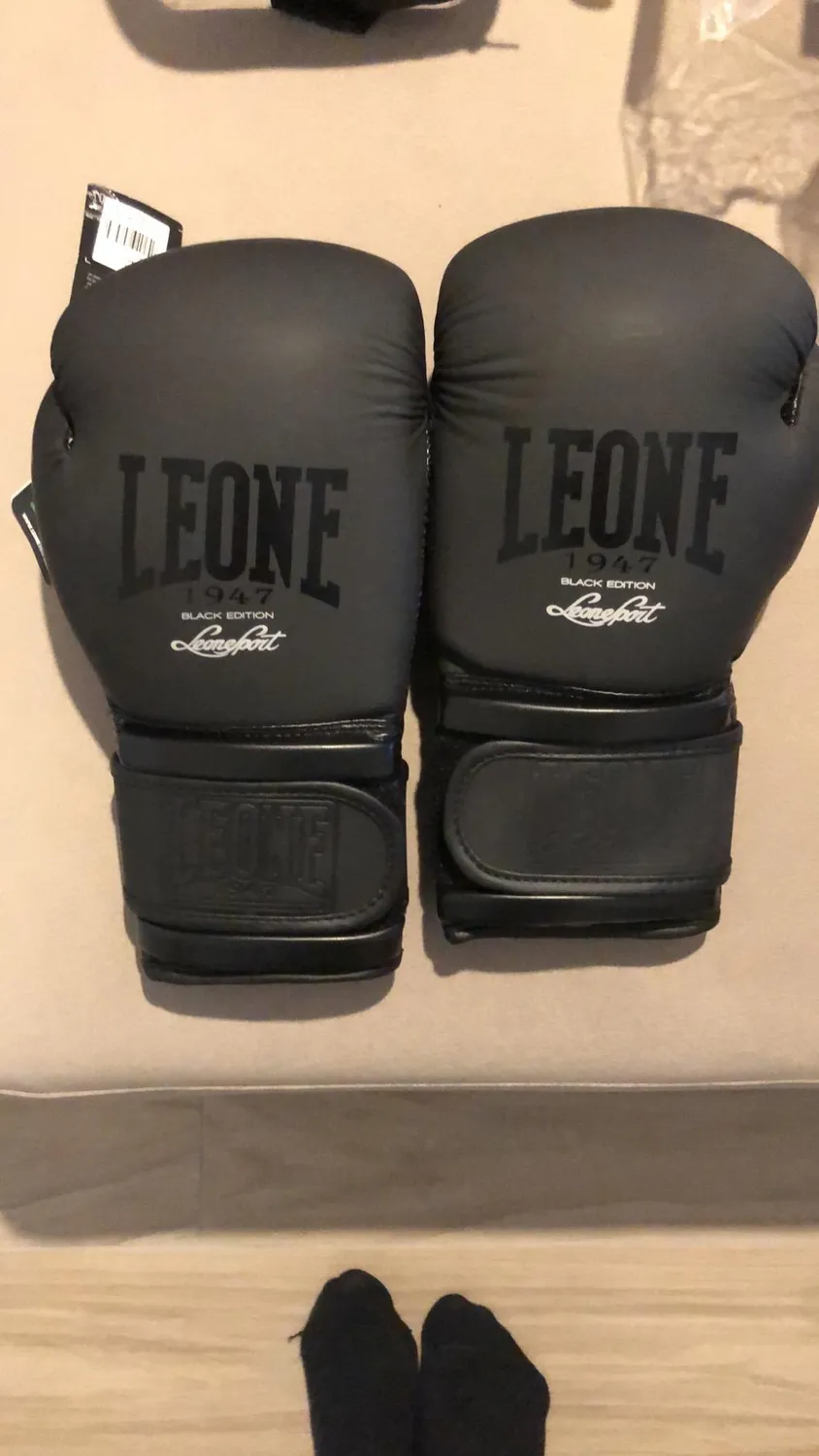 Leone 1947 Striker GN059 Guantoni Boxe 16 oz Rosso