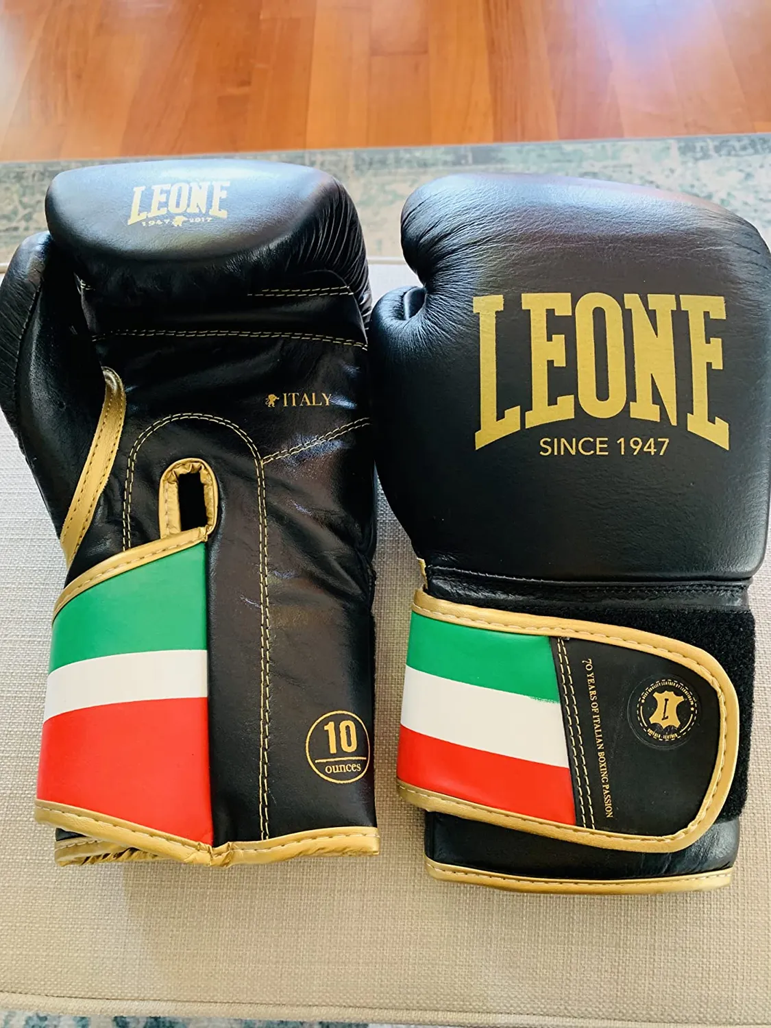 Leone 1947 Italy 47 GN039 guanti boxe nero 10 oz tricolore