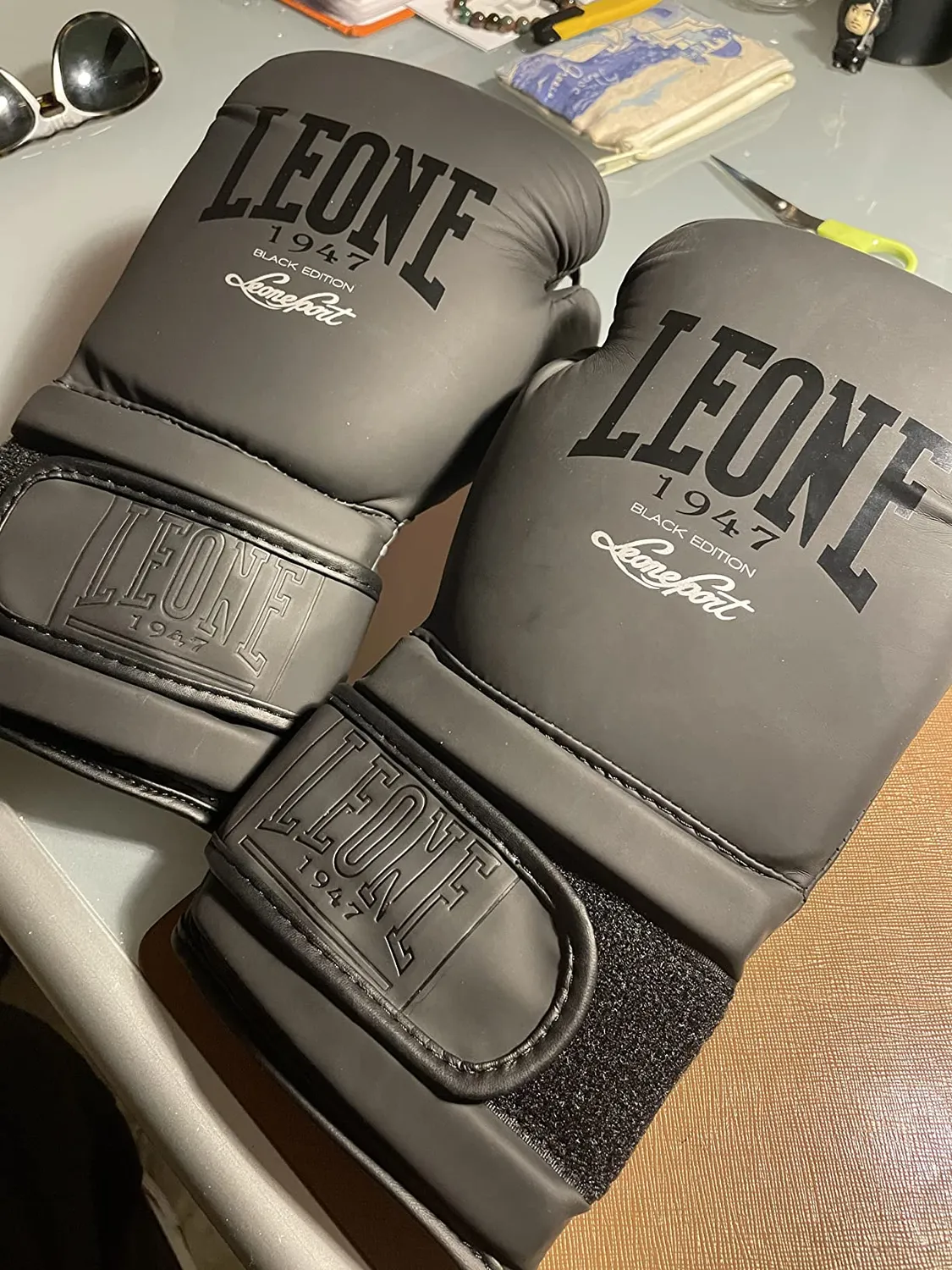 Leone 1947 Striker GN059 Guantoni Boxe 16 oz Rosso