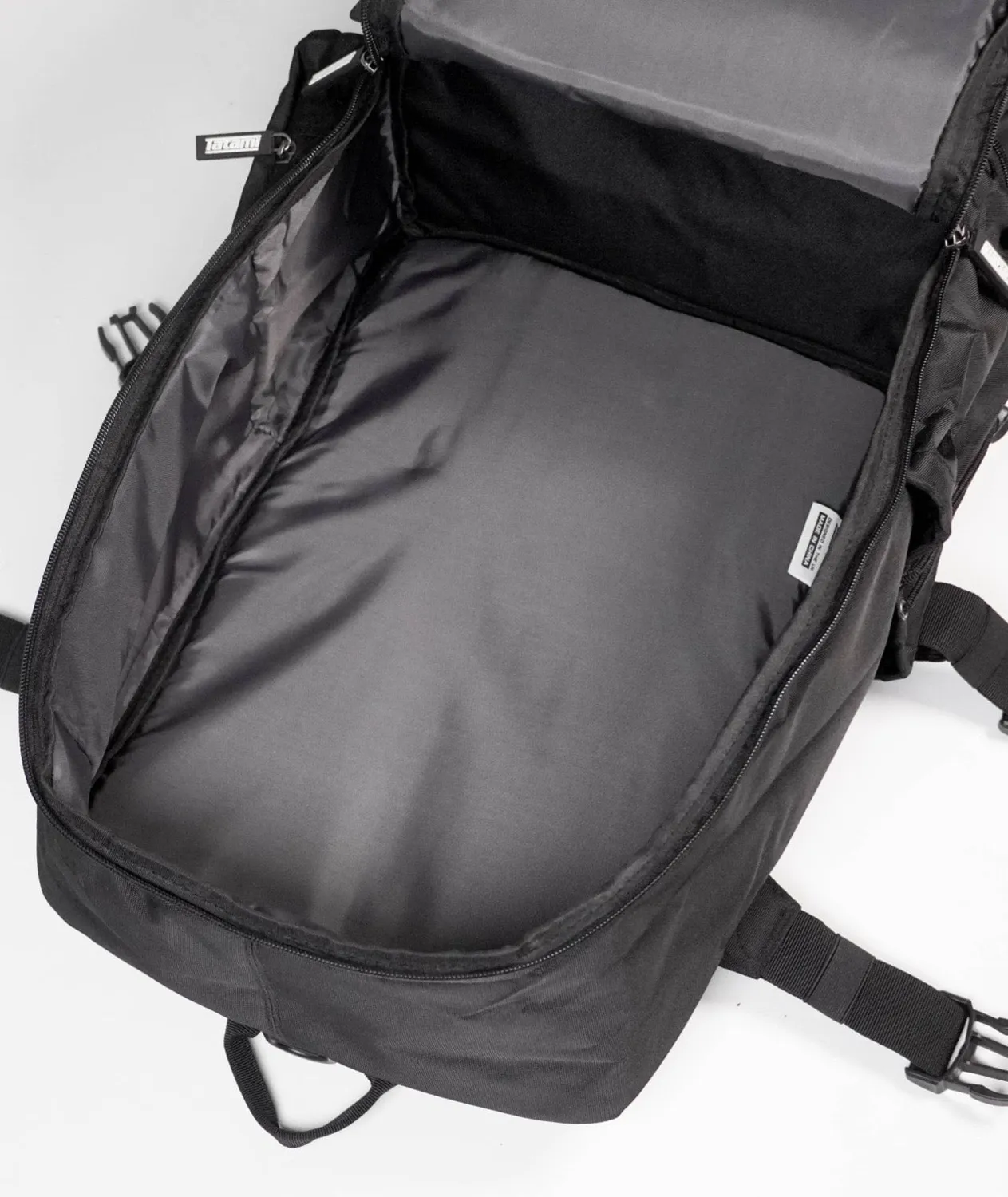 Tatami Omega zaino nero 50L idrorepellente