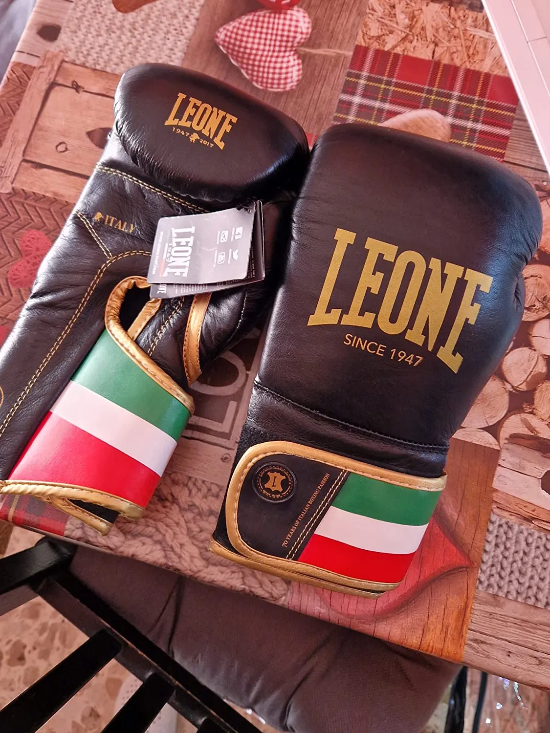 Leone 1947 Italy 47 GN039 guanti boxe nero 10 oz tricolore