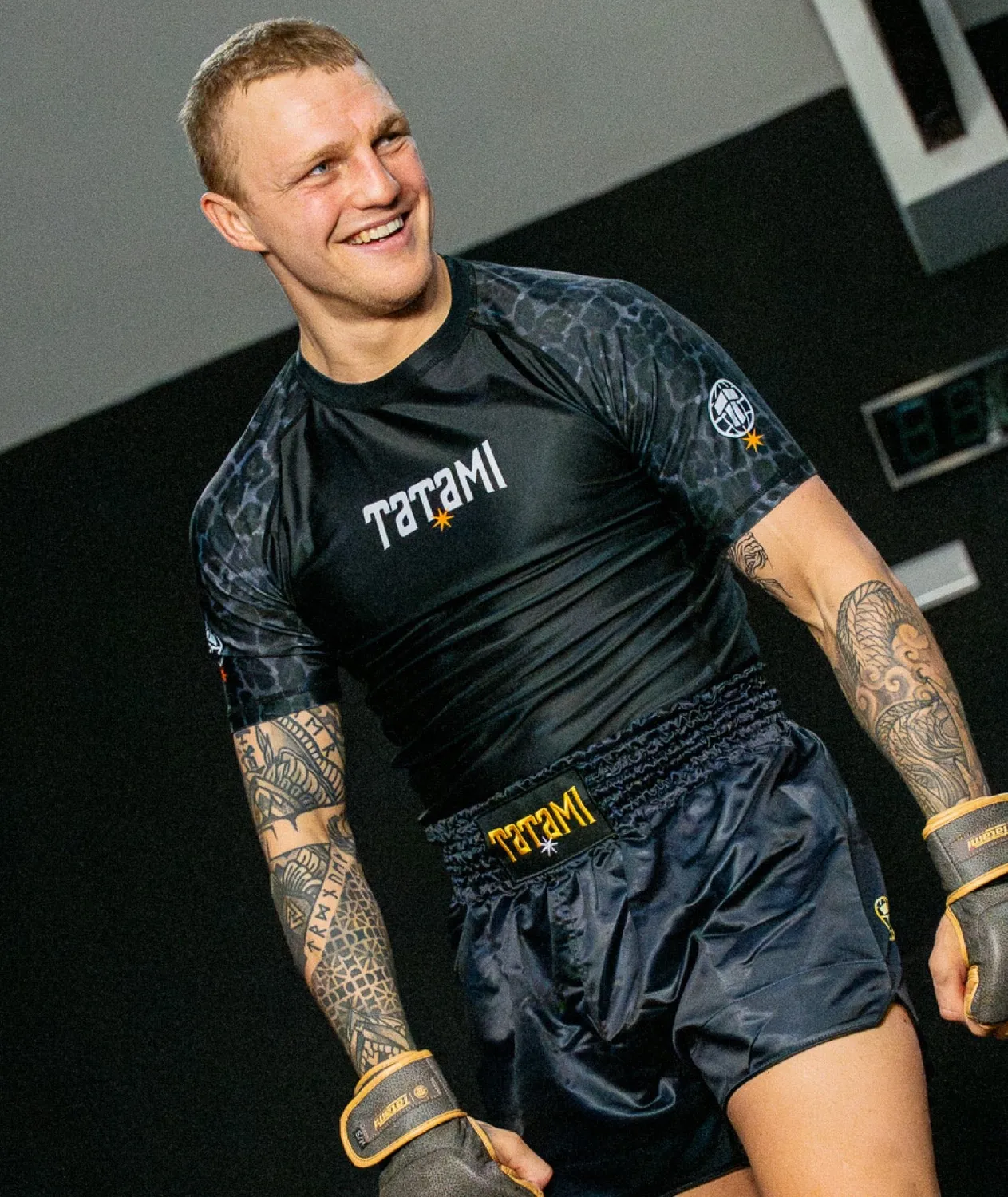 Tatami Rash Guard maniche corte nera leopard elasticizzata