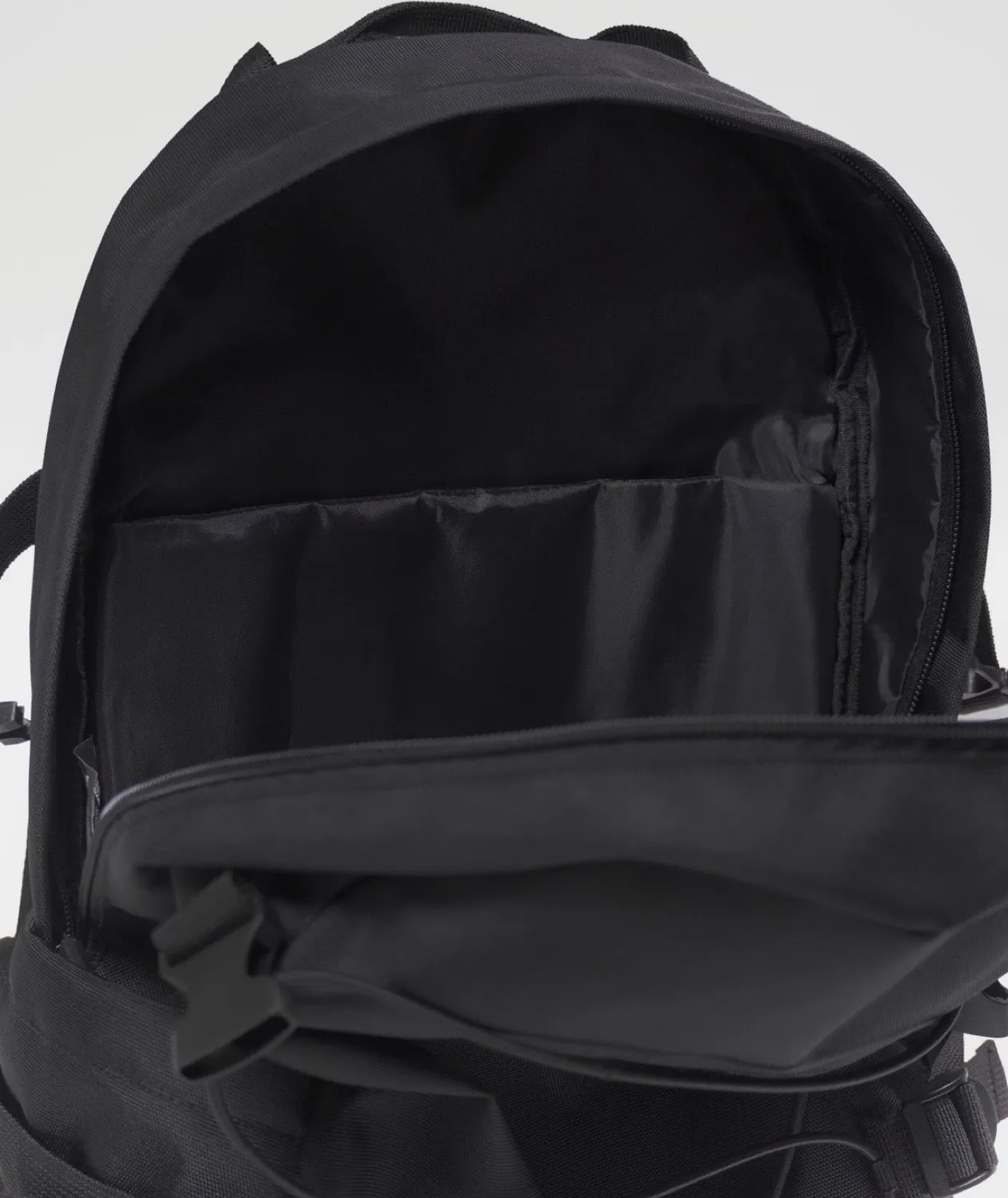 Tatami Essential Zaino Nero 25L Palestra