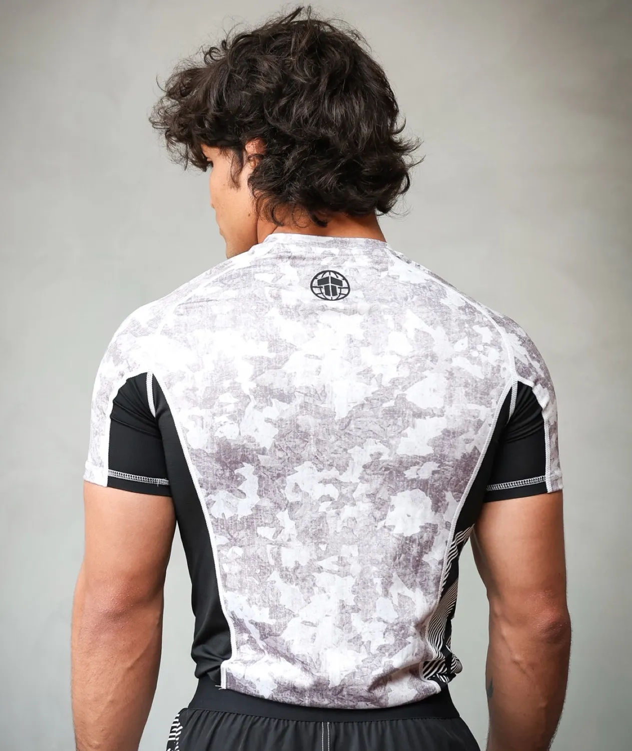 Tatami Fightwear Eclipse Rash Guard Maniche Corte Camo traspirante
