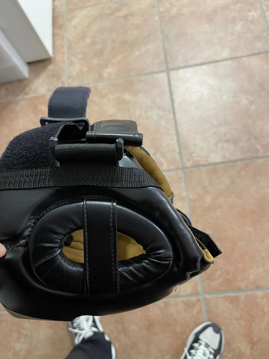 Leone 1947 casco boxe pelle L parazigomi