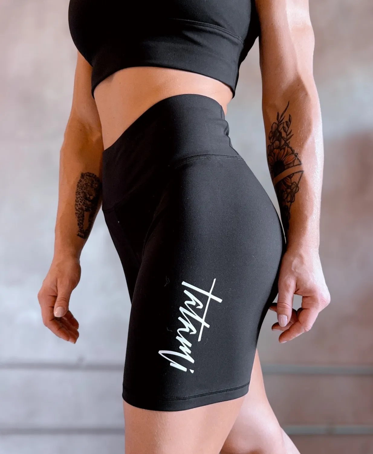 Tatami Rupture Shorts donna longline neri elasticizzati