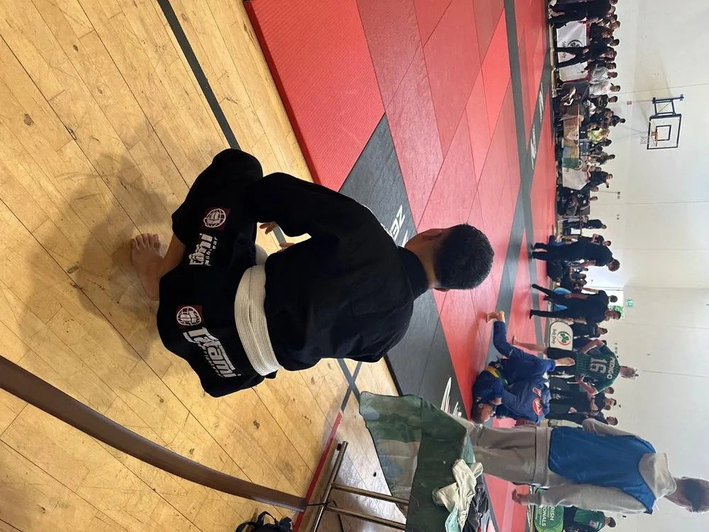 Tatami Nova Competidor kimono BJJ nero leggero