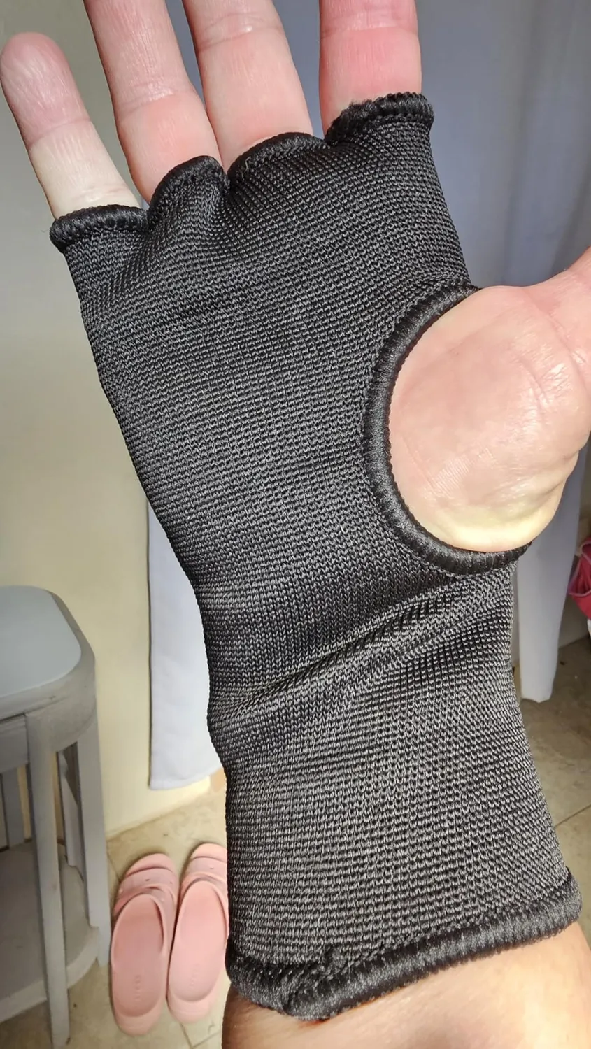 Farabi Sports sottoguanti boxe neri elasticizzati
