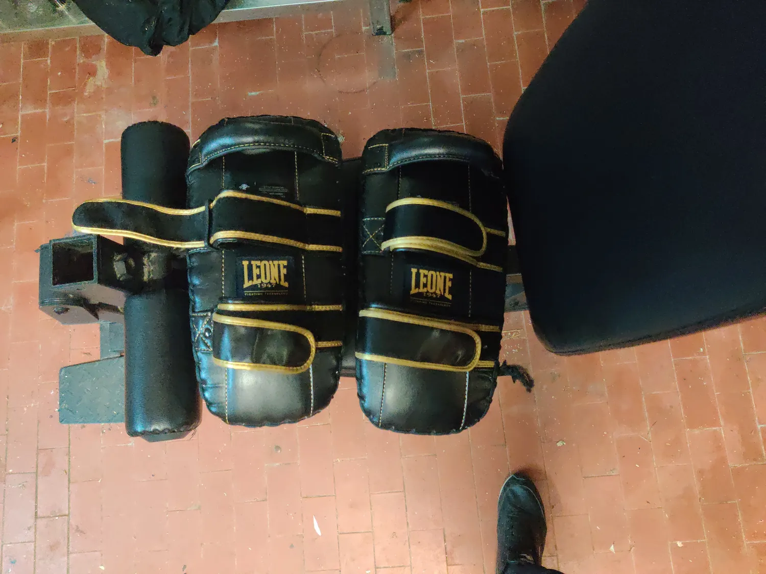 Leone1947 Power Line GM420 pao maestro boxe nero paio