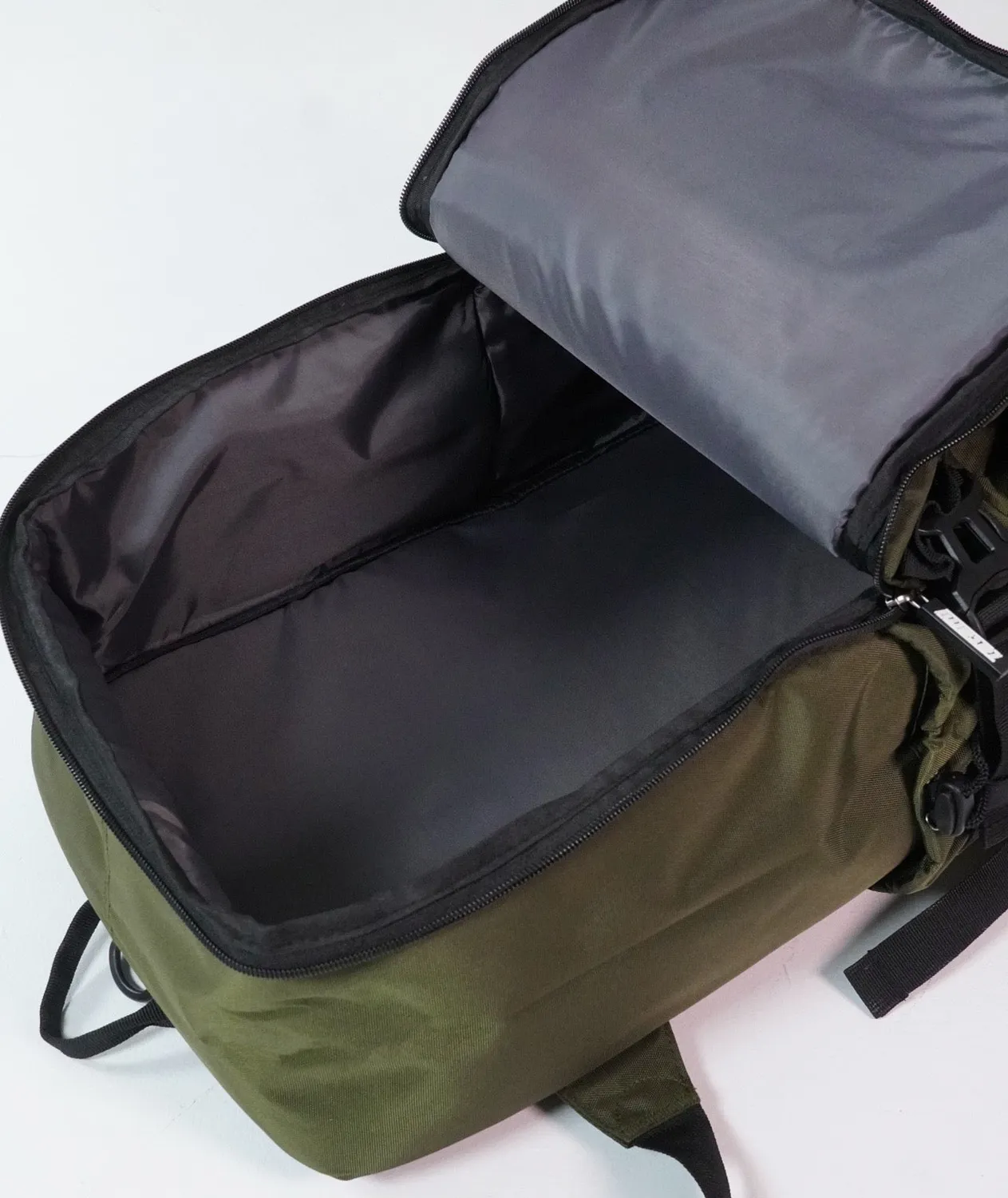 Tatami Omega zaino kaki 50L arti marziali