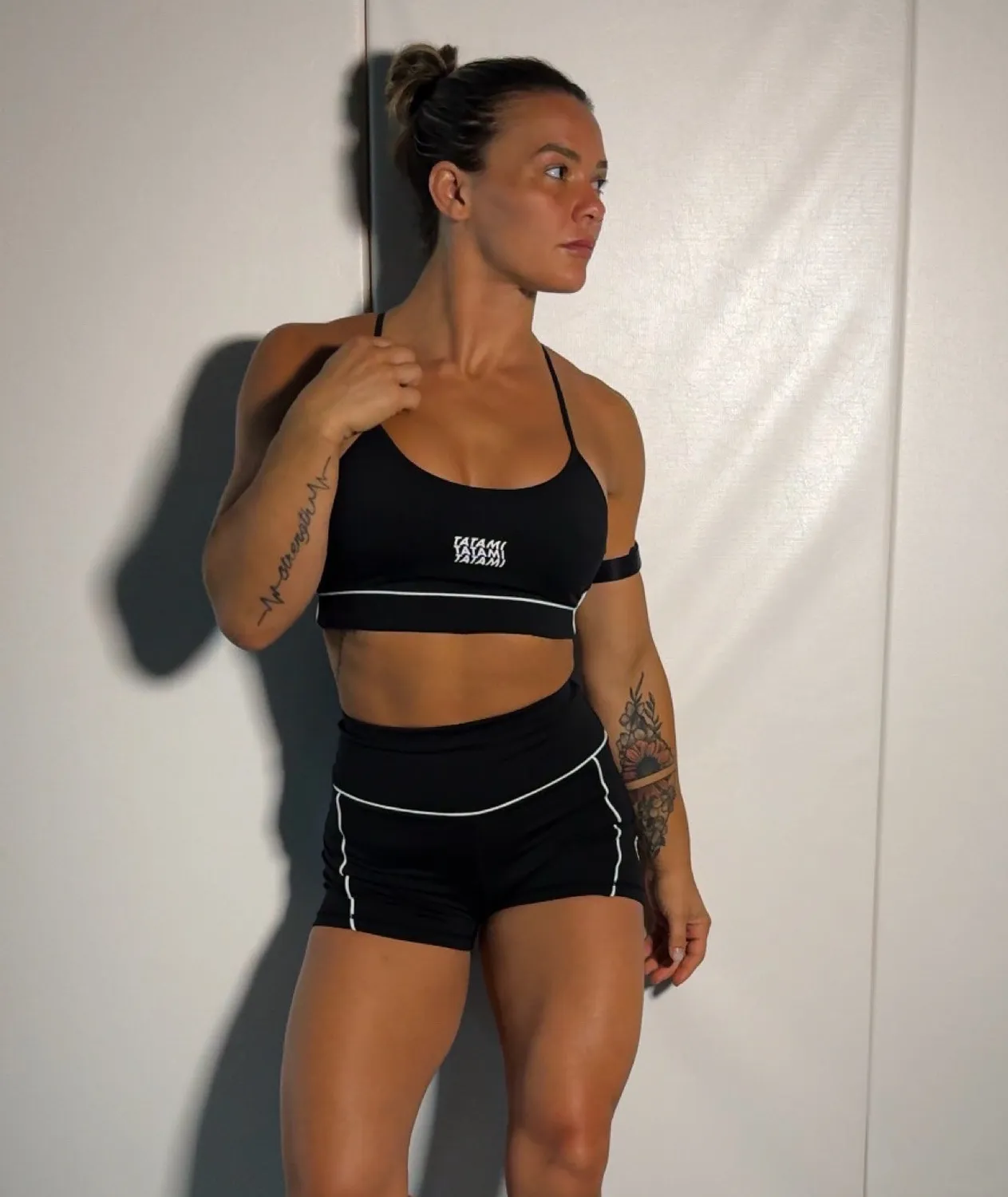 Tatami Fightwear Contour shorts compressione donna neri