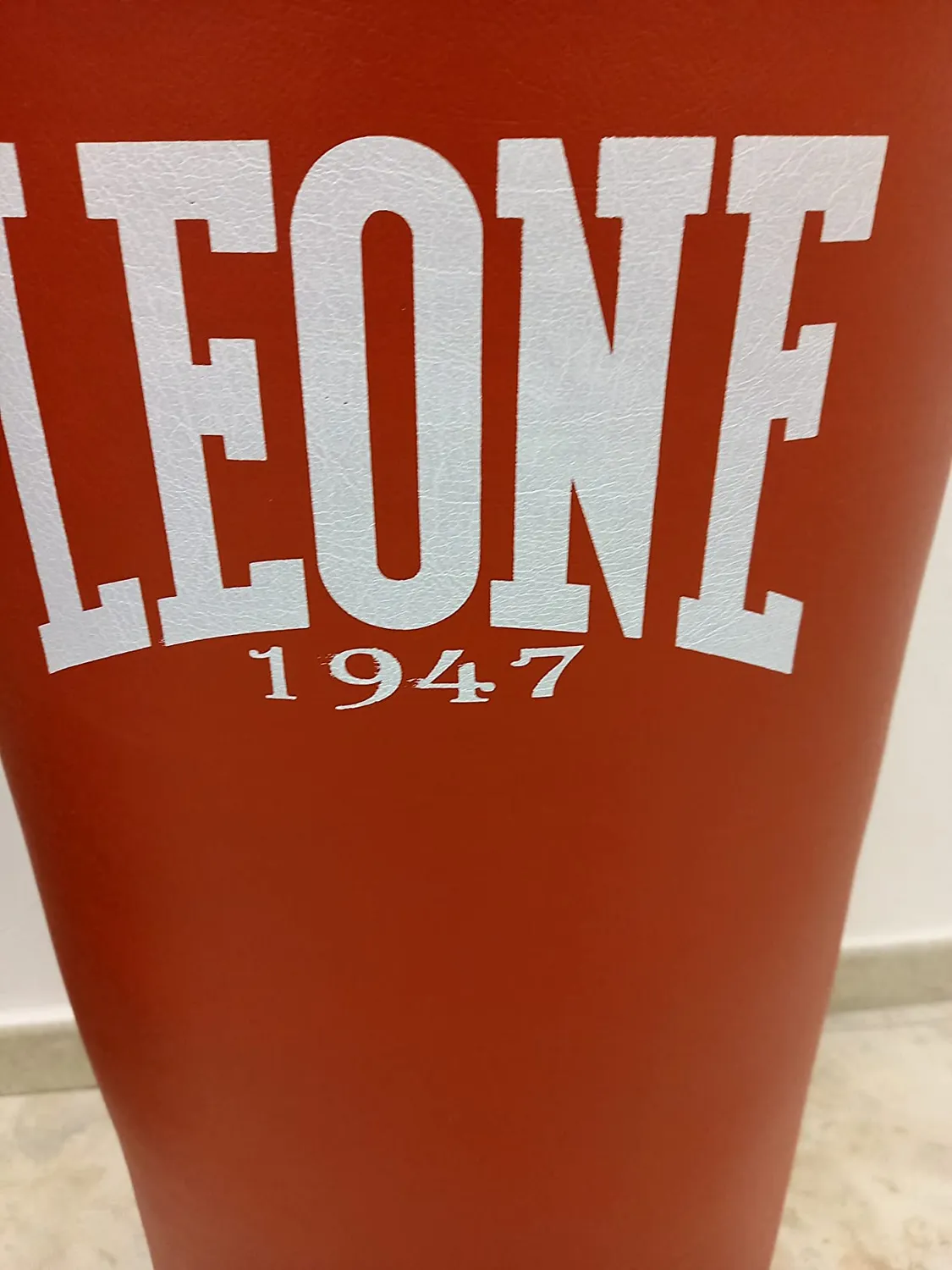 Leone 1947 AT832 sacco boxe 30 kg nero Made in Italy