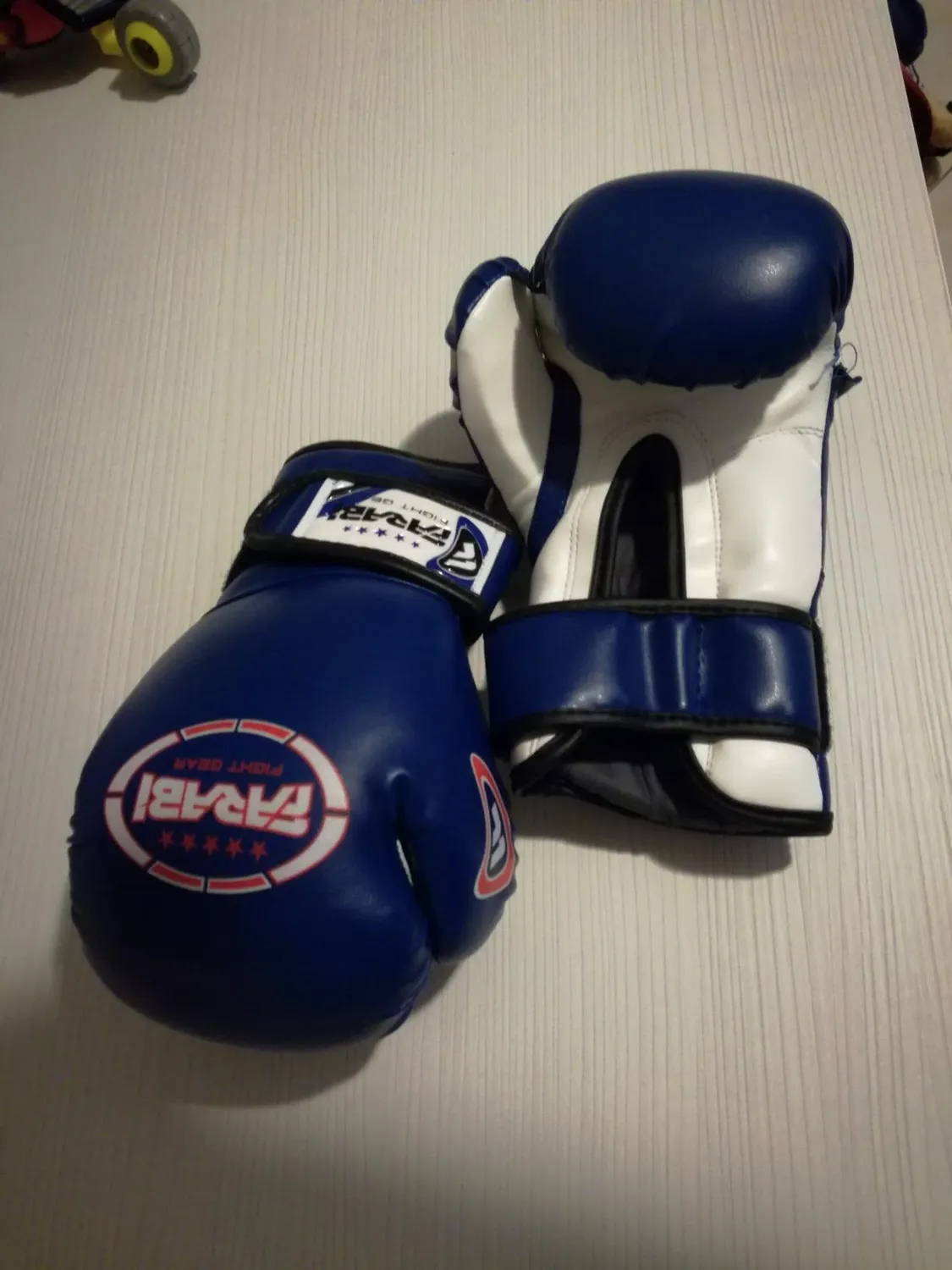 Farabi guanti boxe bambino 4 oz rosa sintetici