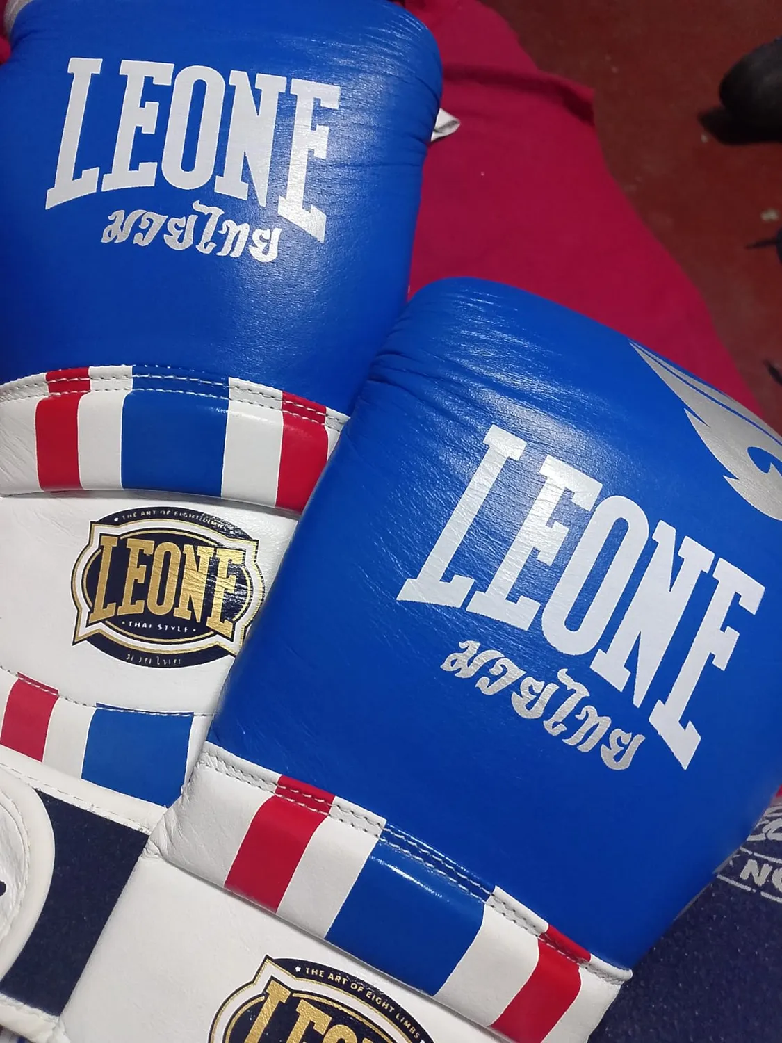 Leone 1947 Thai Style GN114 guanti boxe blu 12 oz pelle
