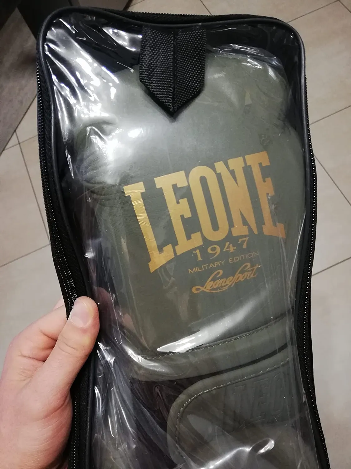 Leone1947 GN059 Guanti Boxe 14 oz PU polso rinforzato