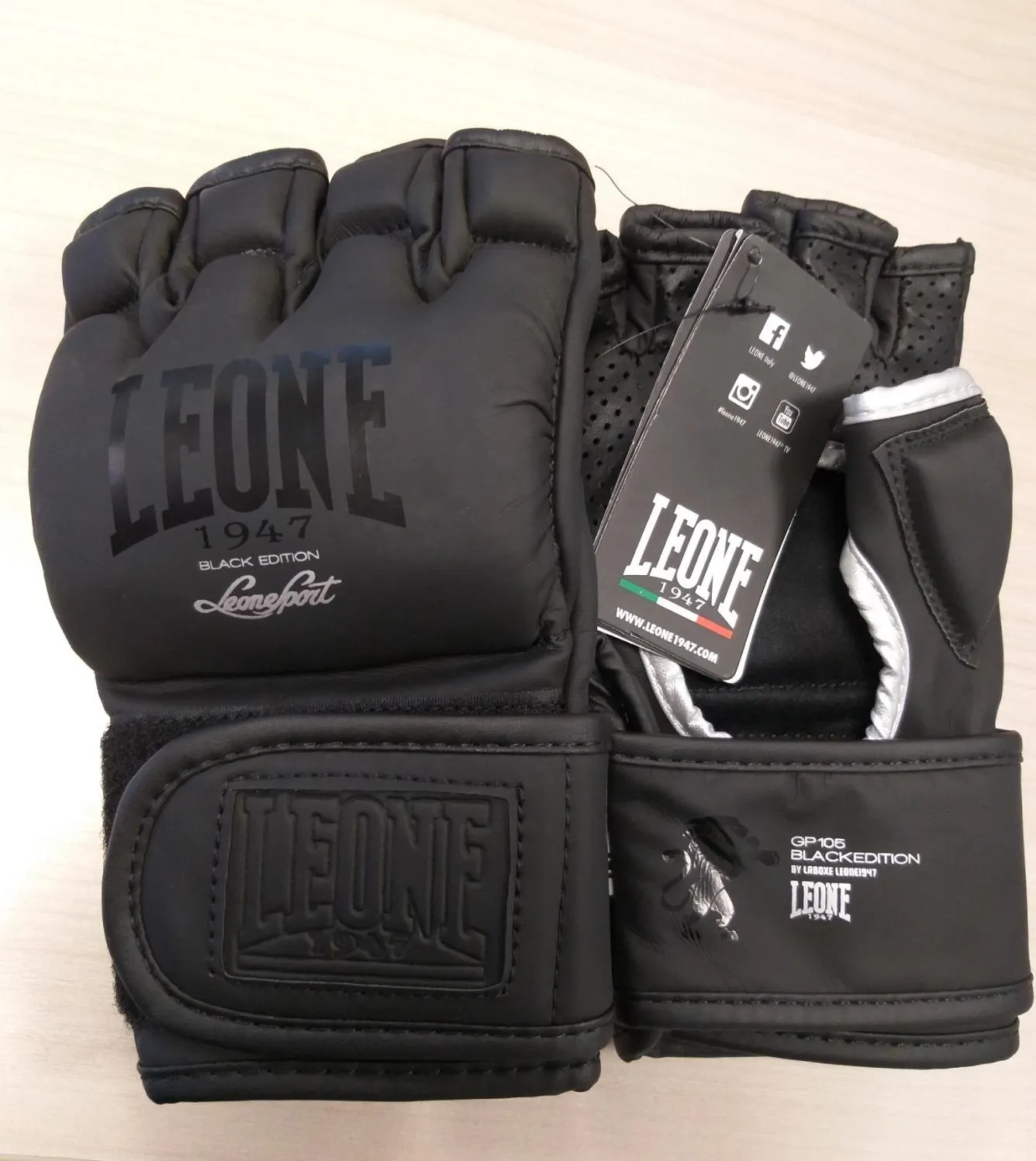 Leone 1947 Black Edition guanti mma M velcro
