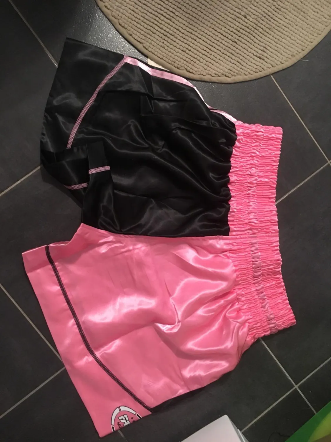 Farabi Dragon pantaloncini muay thai L corto satin