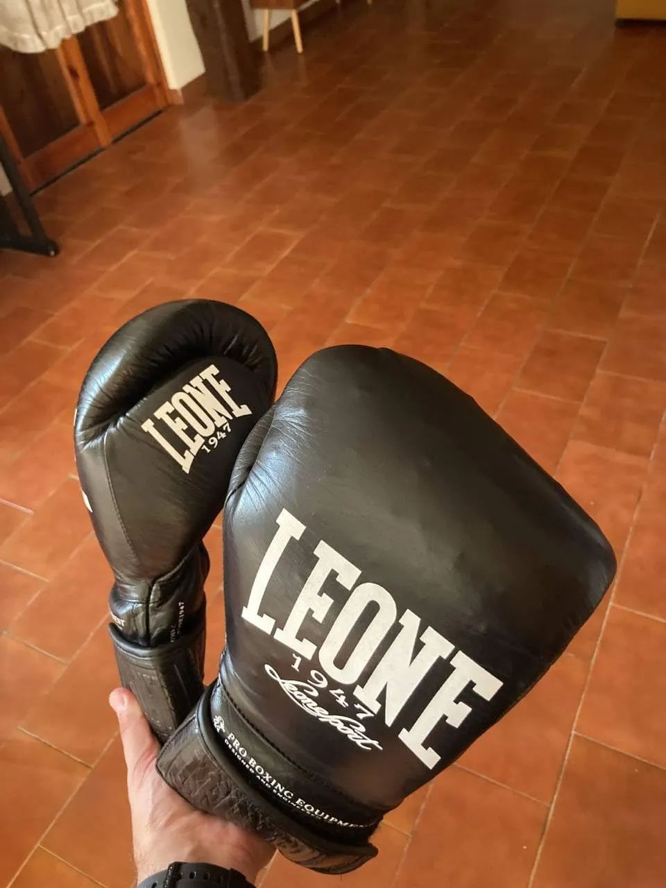 Leone 1947 The Greatest guanti boxe 12 oz pelle