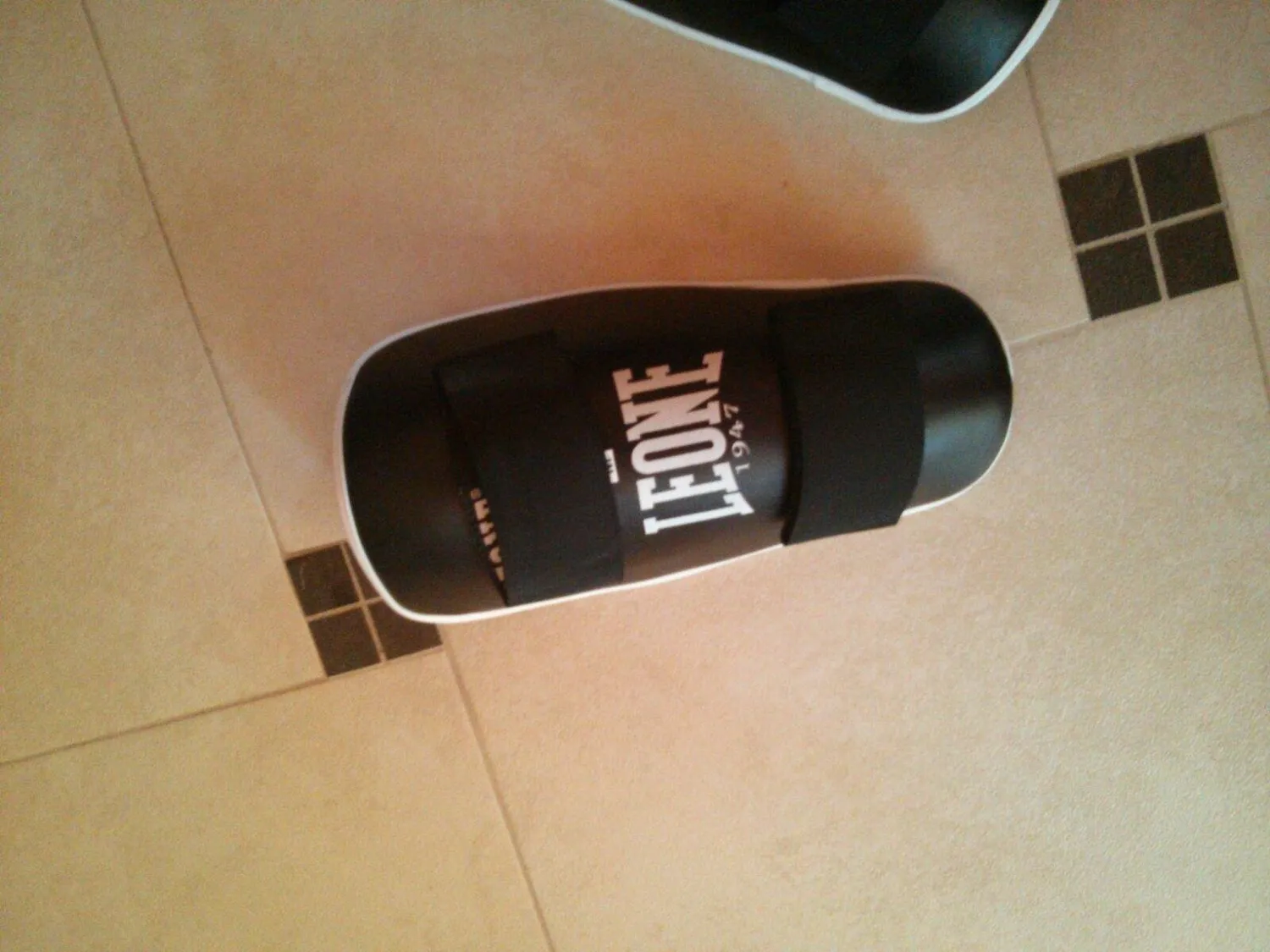 Leone 1947 Premium paratibie kick taglia S
