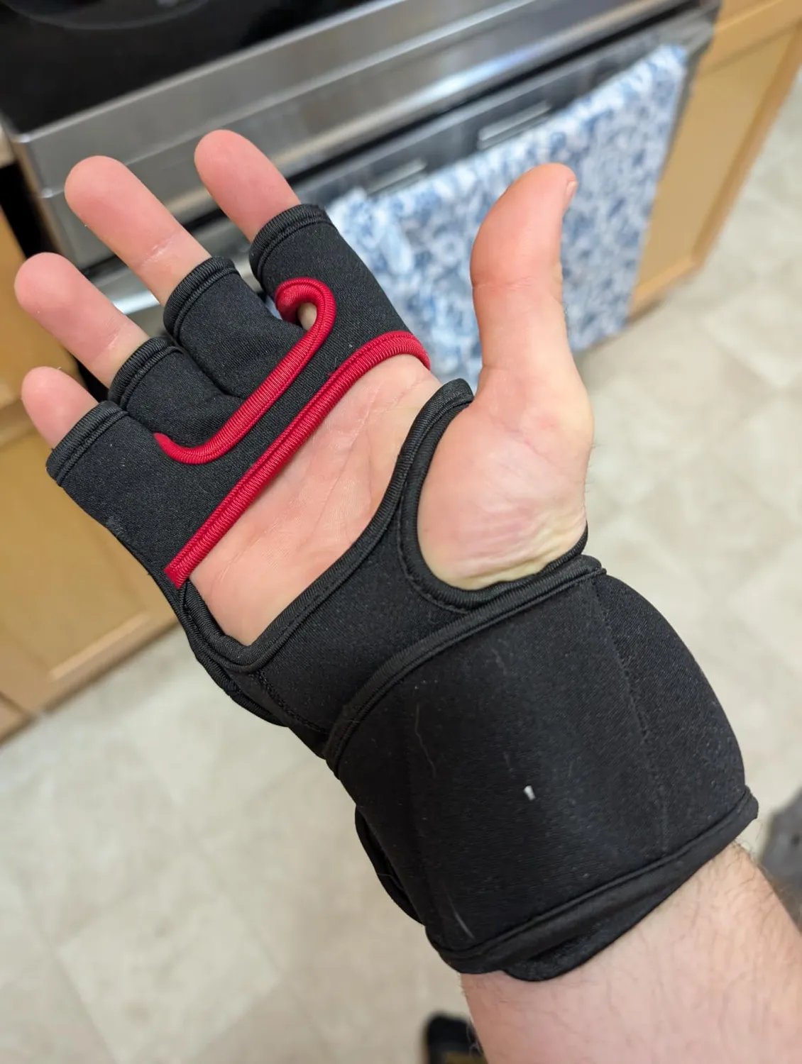 Meister guanti zavorrati 2lb coppia nero rosso neoprene