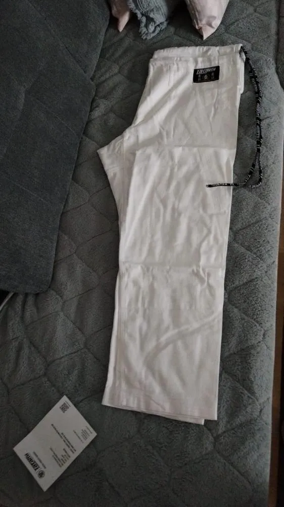 Tatami Nova Absolute kimono BJJ bianco leggero con cintura