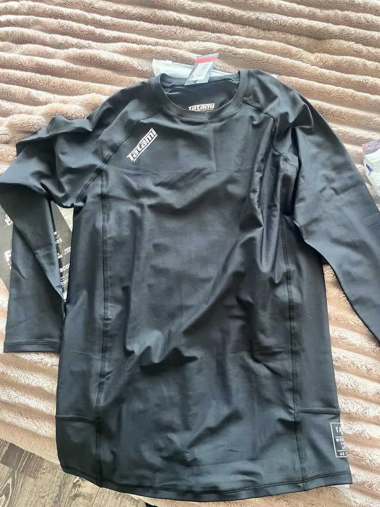 Tatami Fightwear Nova rash guard maniche lunghe nero