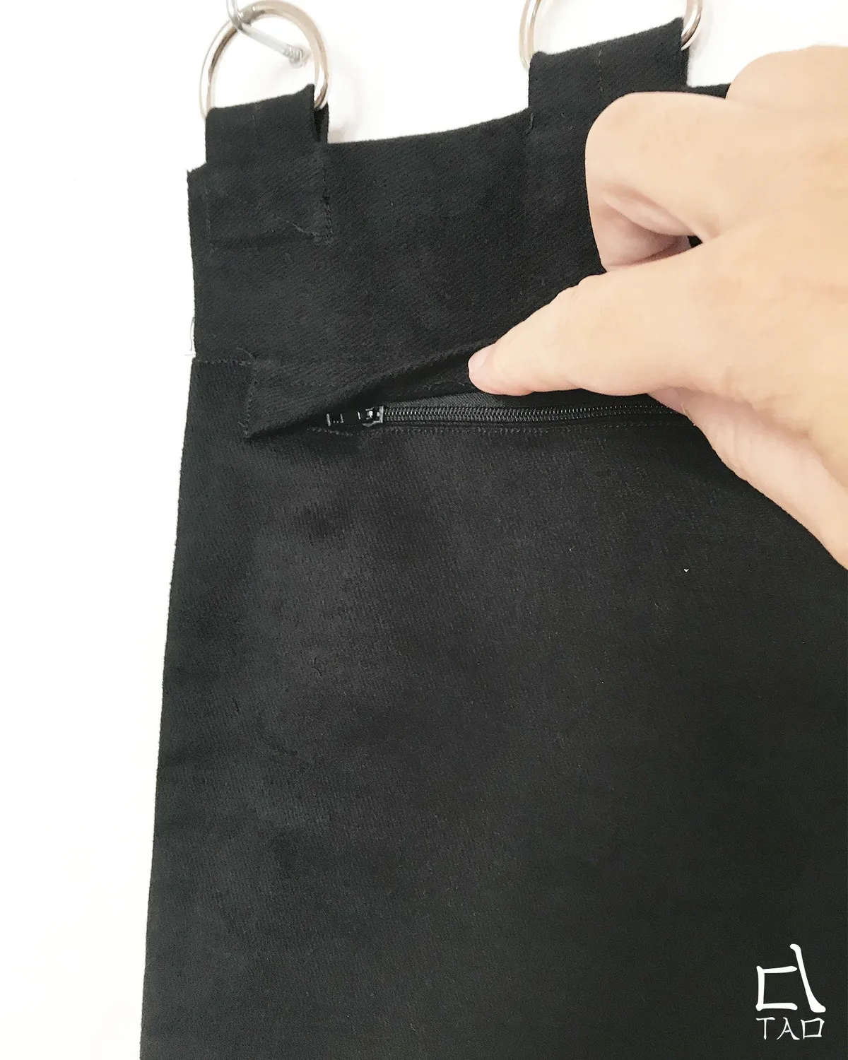 TAO Wall Bag Wing Chun Pelle PU 3 Sezioni 90 cm